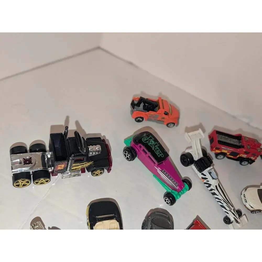 Mixed Lot 25 Vintage Diecast Cars Matchbox Hot wheel Vehicles New Matchbox